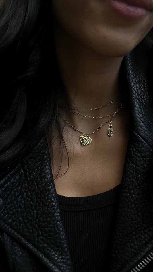 COLLIER DARIA