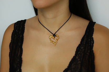 COEUR NECKLACE