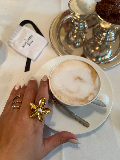 The flower ring