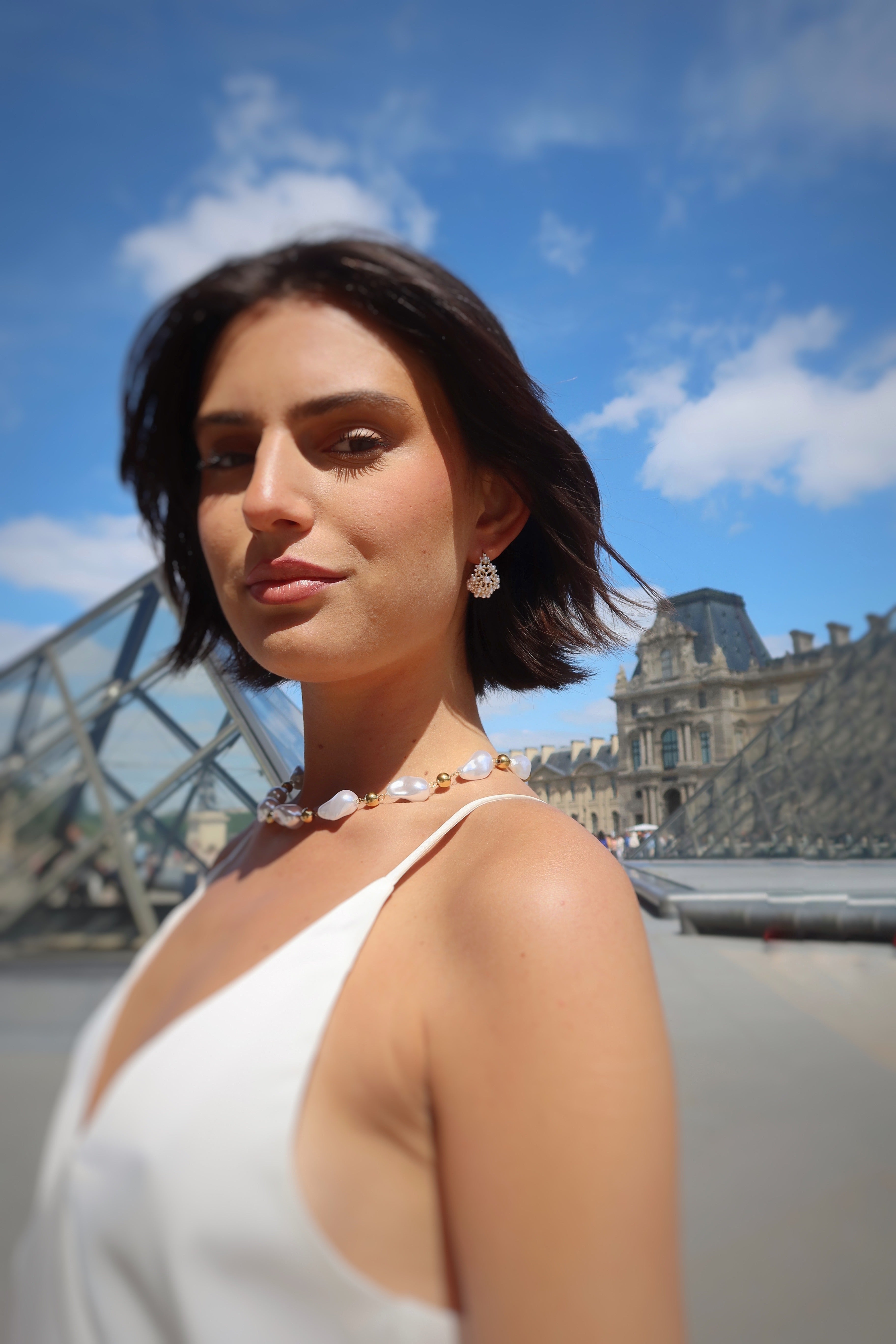 CLASSIC ROMANCE EARRINGS