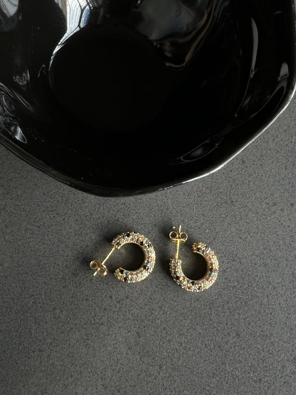 LIRI EARRINGS