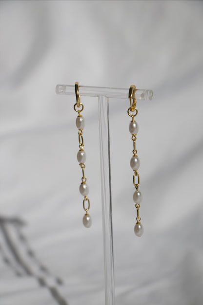 PEARL GOLD EARRINGS